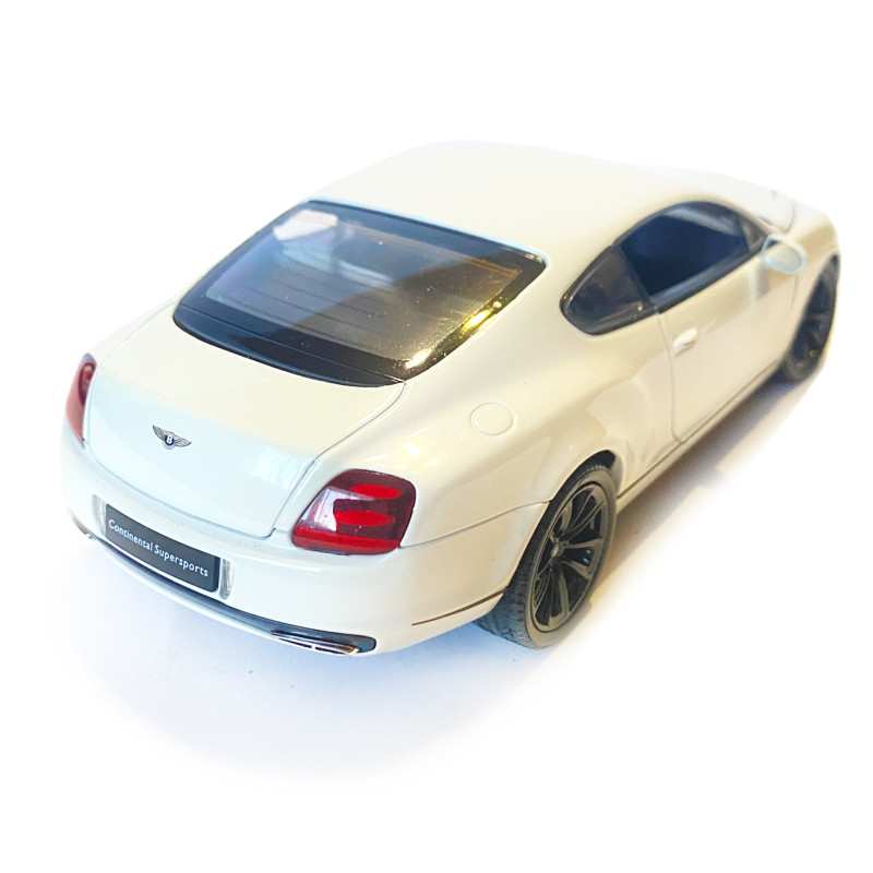 Іграшкова машинка металева WELLY 1:24 BENTLEY CONTINENTAL SUPERSPORTS, бентлі континенталь суперспорт, відкр.двері, капот, білий,19*7.5*5.5 см (24018W)