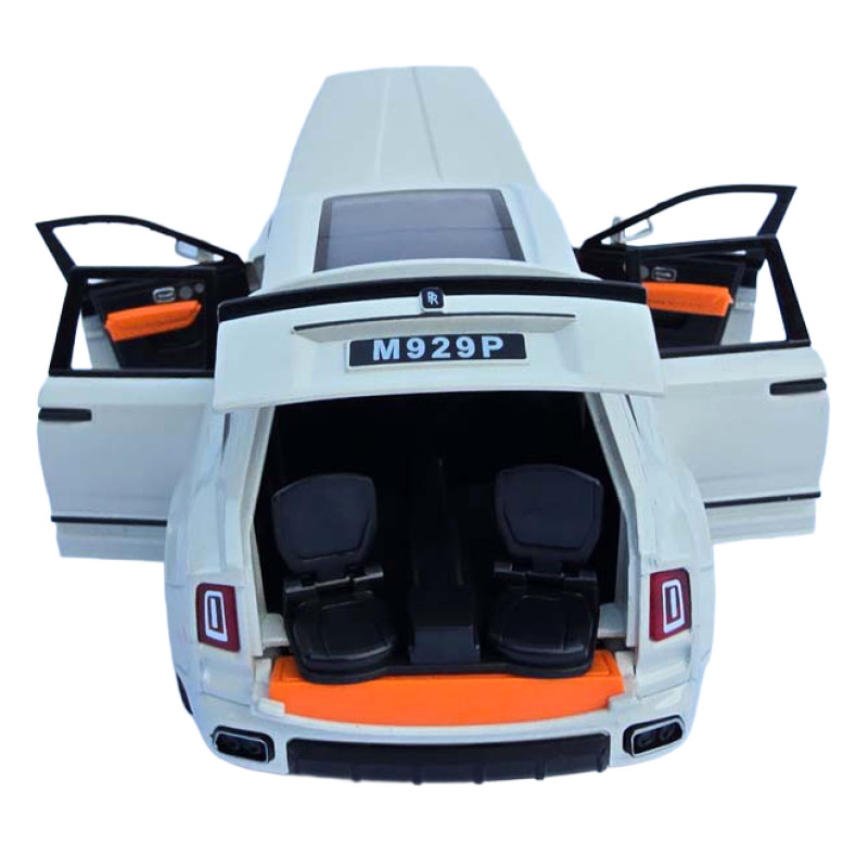 Машинка металева Rolls-Royce Cullinan 1:24 ролс ройс білий світло звук 22*9*7,5см (RS-81720)