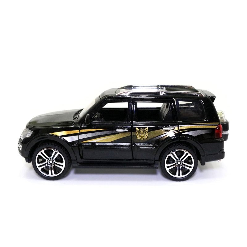 Машинка металева Mitsubishi Pajero AutoExpert Мітсубісі Паджеро джип чорний звук світло 16 см (GT-2156)