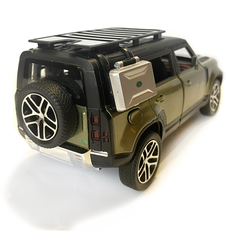 Машинка металева Land Rover Defender AutoExpert зелена, 1:24, Автоексперт, звук,світло,інерція, відкр двері,багажник,капот (GT-1008/0716)