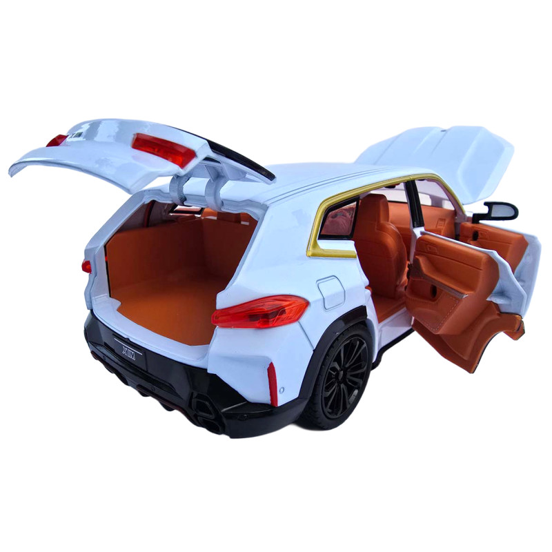Машинка металева BMW XM БМВ біла Автопром 1:24 світло звук відкр двері баг капот 20,5*8*7 см (AP7742)