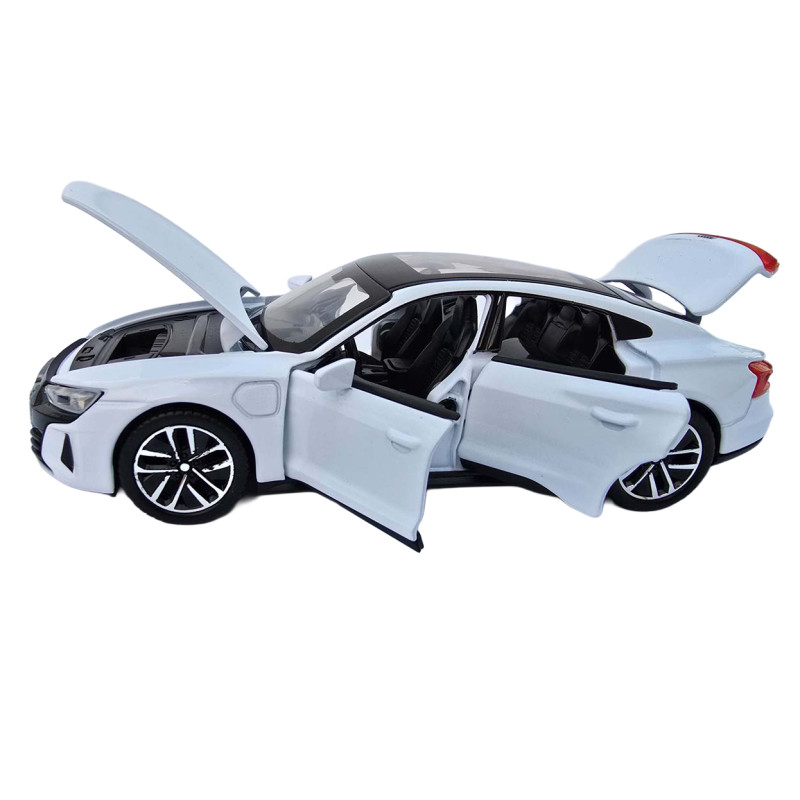 Машинка метал Audi e-tron GT Ауді біла 1:32 світло звук 15*7*5см (86544)