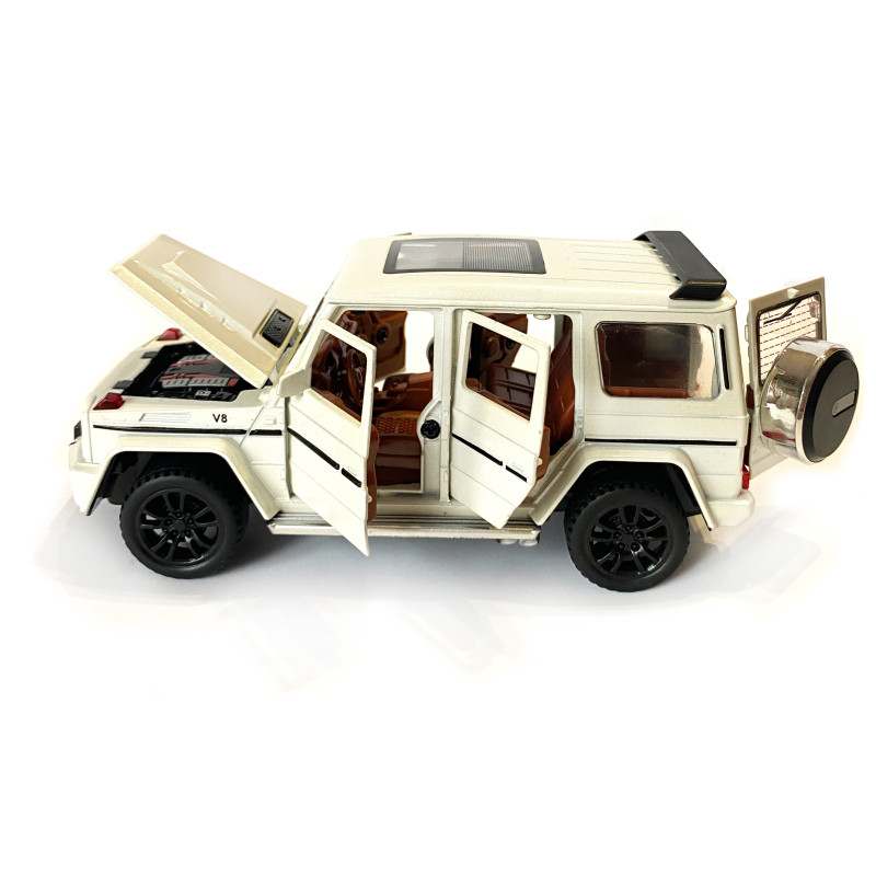 Машинка дитяча металева Mercedes–AMG G 63, мерседес, білий, Автоексперт, 1:32, звук, світло, інерція, відкриваються двері багажник капот, 16,5*7*6см. (GT-05879)