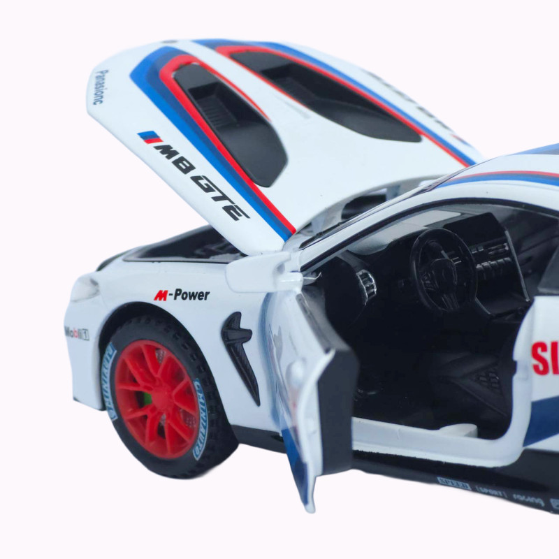 Машинка метал BMW M8 Competition GTE АвтоЕксперт біла 1:32 звук світло інерція 16*7*4 см (LF-46311)