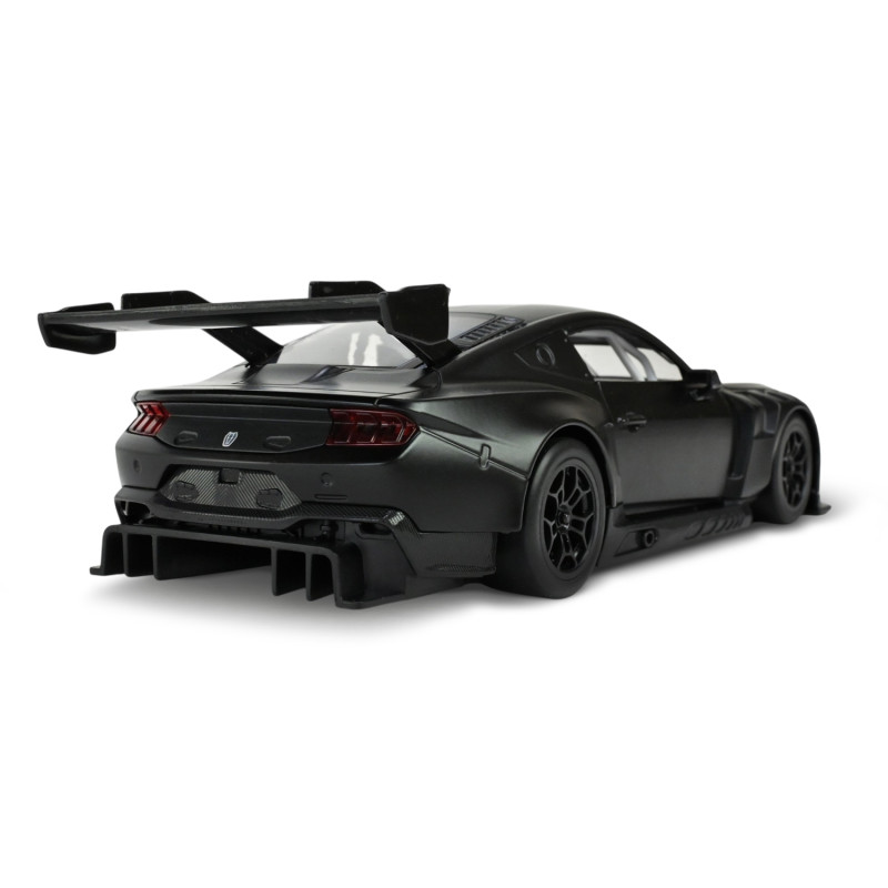 Машинка металева Ford Mustang GT3 чорна 1:24 відкриваються двері капот 20,5*8,5*5 см (661293)