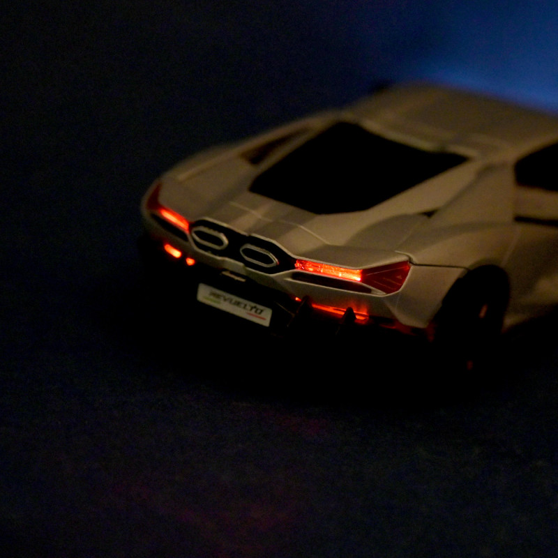 Машинка металева Lamborghini Revuelto Автопром 1:32 срібляста звук світло відкр двері (68737(G))