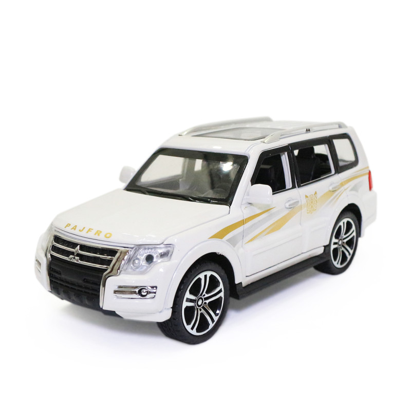 Машинка металева Mitsubishi Pajero AutoExpert Мітсубісі Паджеро джип білий звук світло 16 см (GT-2156)