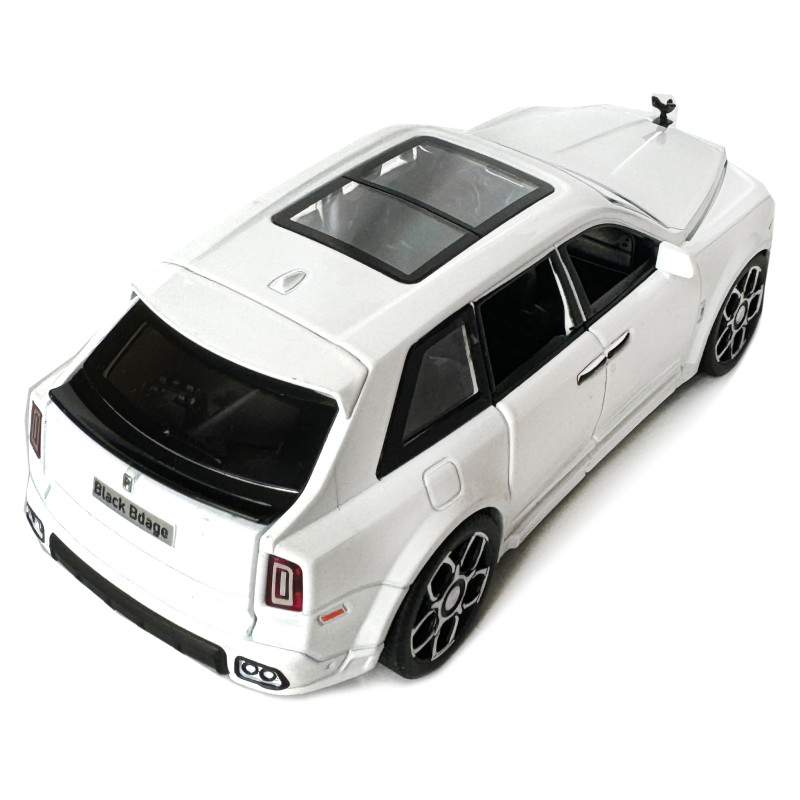 Машинка металева Rolls-Royce Ghost BLACK BADGE ролс ройс білий звук світло інерція відкр двері капот Автосвіт 1:32,15*8*5,5см (AP-2093)