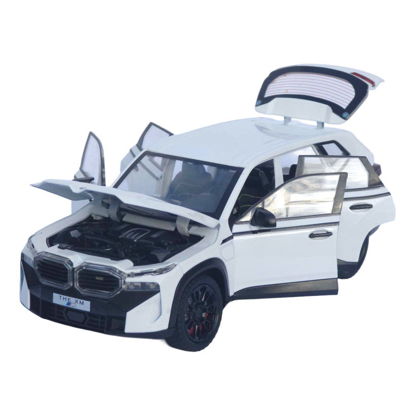 Металева модель BMW XM АвтоЕксперт біла 1:24 звук світло інерція 21*8,5*7 см (G6330-16)