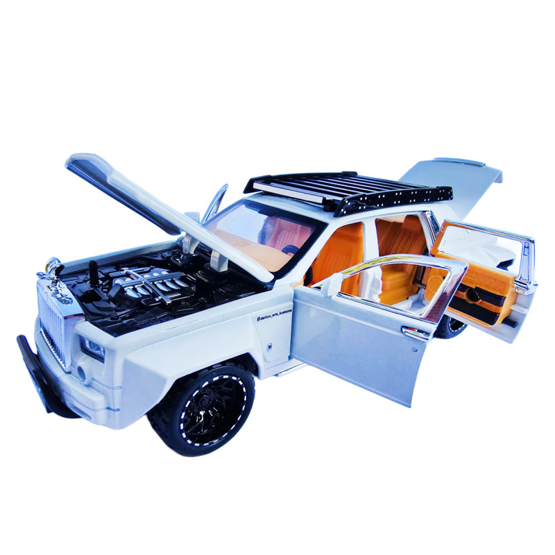 Машинка металева Rolls-Royce Cullinan 6x6 Ролс ройс 1:32 білий звук світло 18*7*5,5 см (62371)