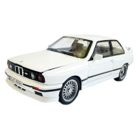 Машинка металлическая BMW M3 БМВ 1986 купе белая АвтоЭксперт 1:24 свет звук откр двери баг капот 20,5*8*5,5 см (1273-27))