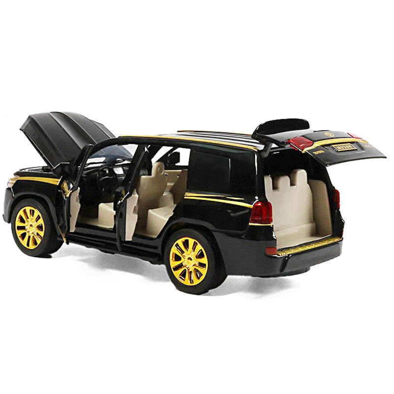 Машинка металл Toyota Land Cruiser 200 Тойота черная 1:24 звук свет 20*8*7,5см (RS-05503)