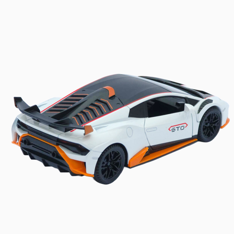 Машинка метал Lamborghini Huracan STO біла 1:24 звук світло відчин двері капот багажник (2511-98)