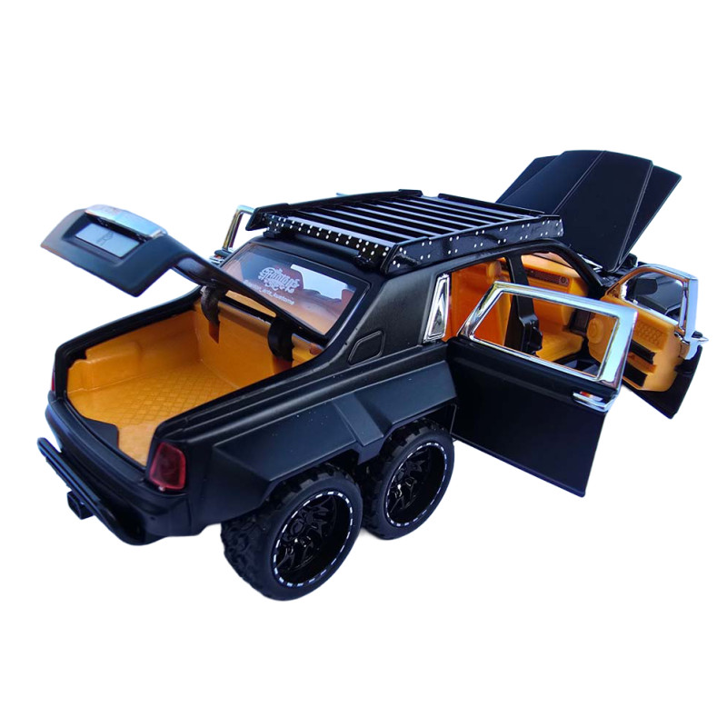 Машинка металева Rolls-Royce Cullinan 6x6 Ролс ройс 1:32 чорний звук світло 18*7*5,5 см (62371)