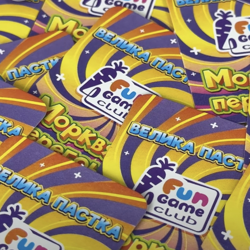 Настільна гра Морквяні перегони 4FUN Game Club, 2 ігрових поля, 16 фігурок, картки, 3+ у кор 24*8*21см (39960)