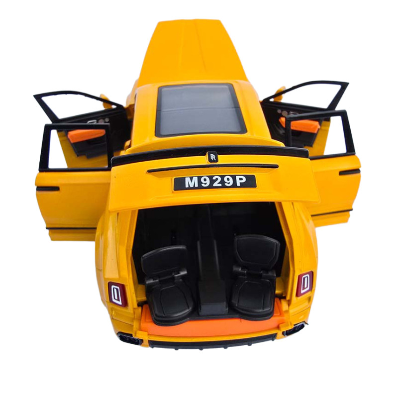 Машинка металева Rolls-Royce Cullinan 1:24 ролс ройс жовтий світло звук 22*9*7,5см (RS-81720)