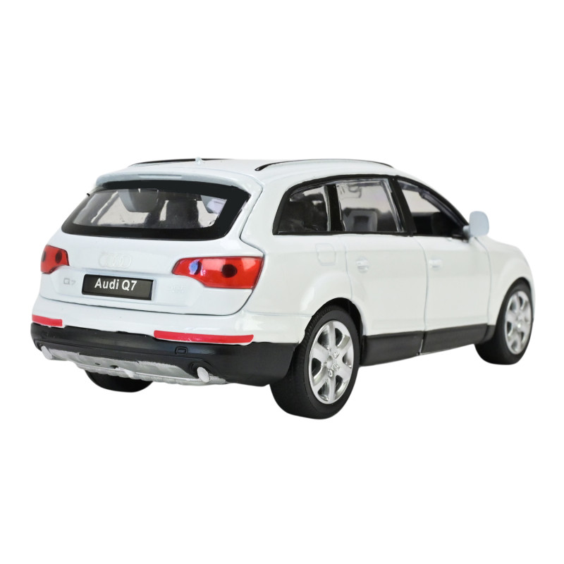 Машина метал Audi Q7 Ауді  Автопром біла 1:32 інерція світло звук 16*6*5 см (68310)
