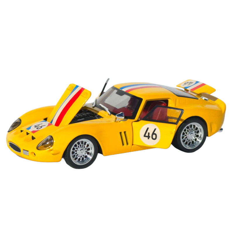 Машинка металл Ferrari 250 GTO желтая 1:32 свет звук инерция откр дверь капот багажник (TK-42580)
