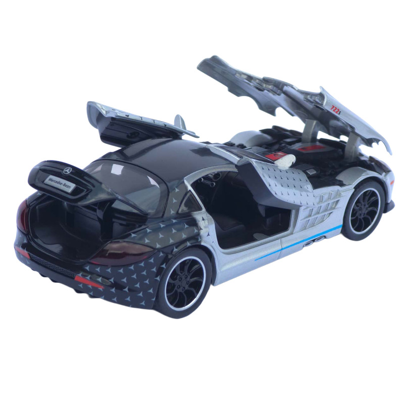 Машинка металл Mercedes-Benz SLR McLaren 722 серебристый 1:32 свет звук открыв двери капот багаж (TK-11073)