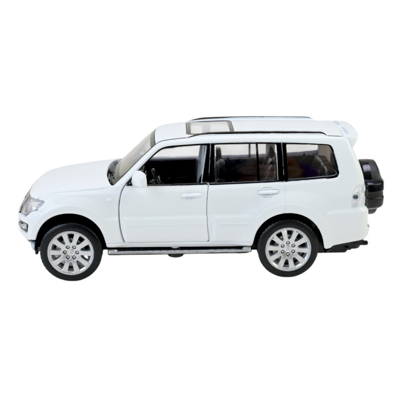 Машина метал Mitsubishi Pajero 4WD Turbo Мітсубісі біла 1:33 світло звук 14,5*5,5*5,5см (68463W)