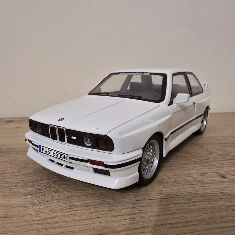 Машинка металева BMW M3 БМВ 1986 купе біла АвтоЕксперт 1:24 світло звук відкр двері баг капот 20,5*8*5,5 см (GT-99641)