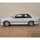 Машинка металева BMW M3 БМВ 1986 купе біла АвтоЕксперт 1:24 світло звук відкр двері баг капот 20,5*8*5,5 см (GT-99641)