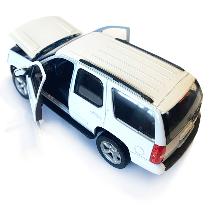 Іграшкова машинка металева WELLY 1:24 CHEVROLET TAHOE, білий, 19*7, 5*7, 5 см (22509W)