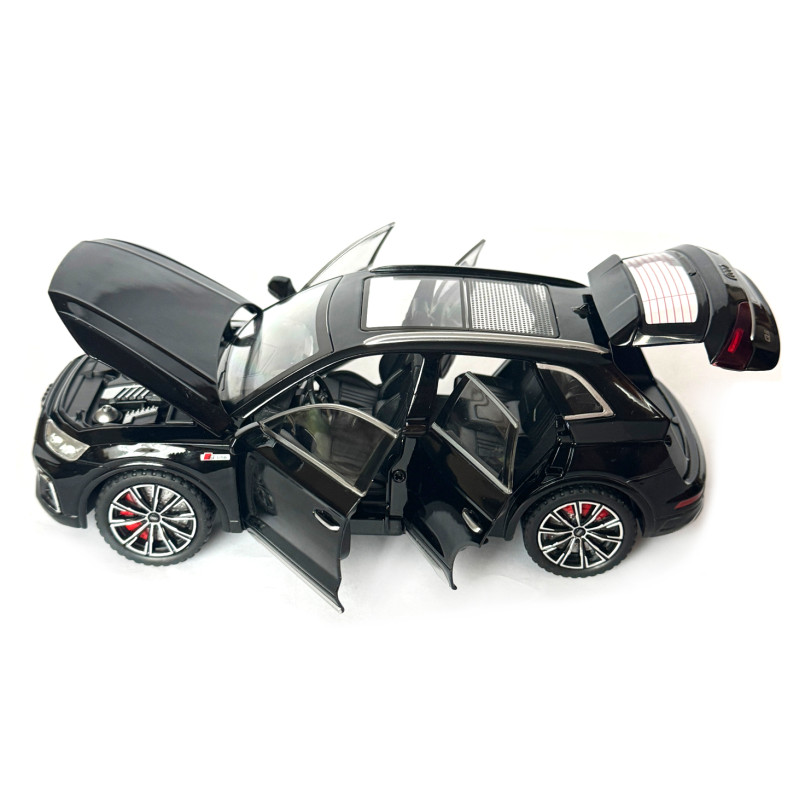 Машинка металева Audi Q5 Ауді чорна 1:24 звук світло інерція відкр двері багажник капот гумові колеса 20*8,5*8см (AP-2014)