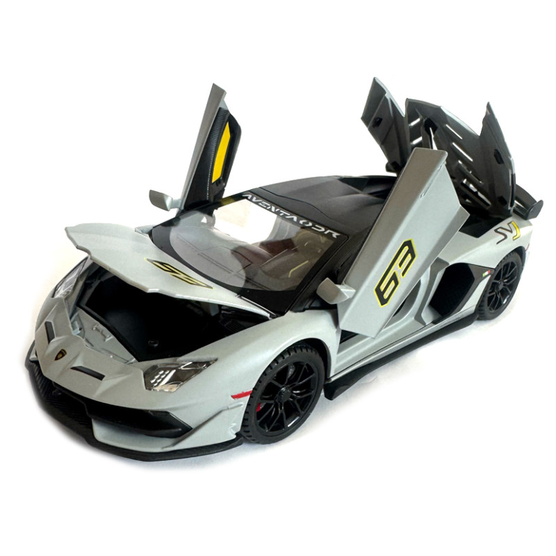 Машинка металева Lamborghini Aventador SVJ63 ламборгіні 1:24 сіра звук світло відкр двері баг капот 21*6*9см (13115)