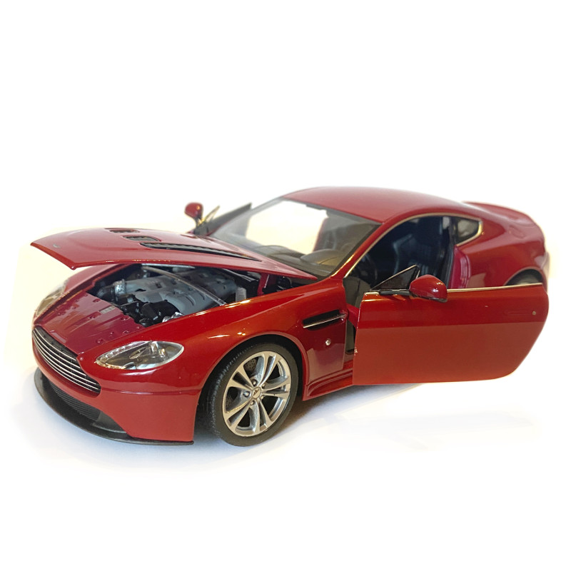 Іграшкова машина металева WELLY 1:24 ASTON MARTIN V12, червона, відкр.двері, капот,18*7.5*5.5 см (24017W)
