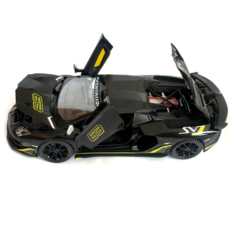 Машинка металева Lamborghini Aventador SVJ63 ламборгіні 1:24 чорна звук світло відкр двері баг капот 21*6*9см (13115)