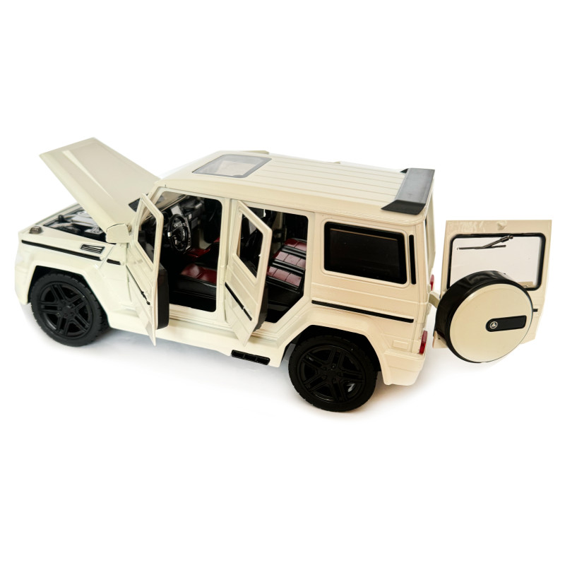 Машинка металева Mercedes-Benz G65 AMG Гелендваген Мерседес білий 1:24 світло, інерція, відкриваються двері, багажник, капот, 21*8*9,5см (AP- 1708)