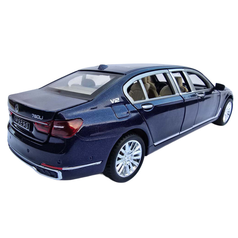 Машинка метал BMW 7 G11 БМВ лімузин синій 1:24 звук світло 20*5,5*6см (RS-61337)
