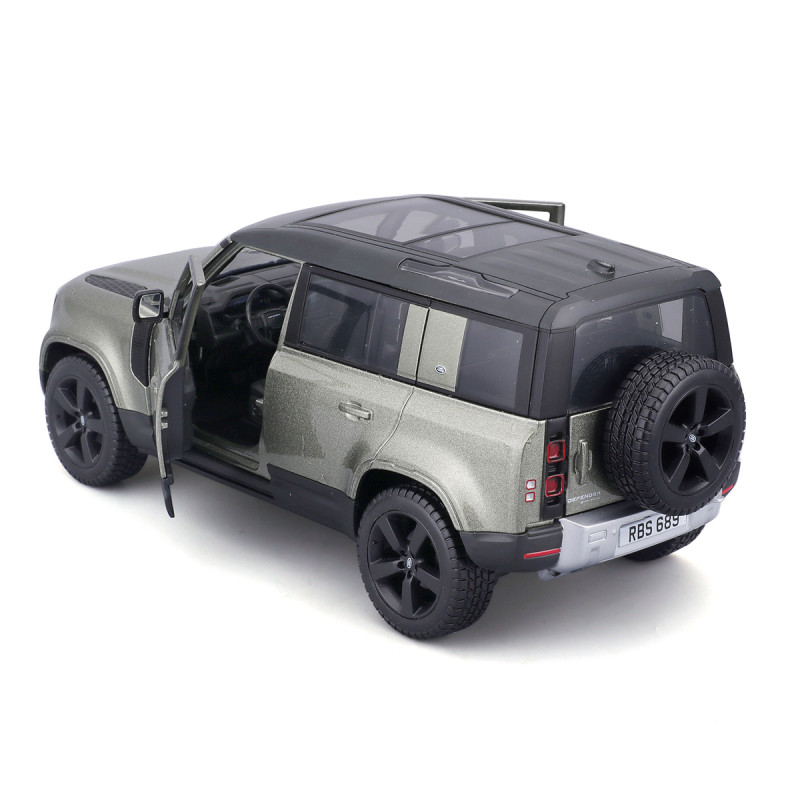 Машинка металева LAND ROVER DEFENDER 110 Ленд Ровер Bburago зелений 1:24 відкр двері 8*20*8см (18-21101)
