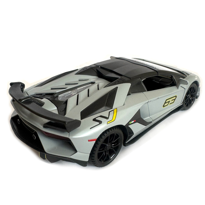 Машинка металева Lamborghini Aventador SVJ63 ламборгіні 1:24 сіра звук світло відкр двері баг капот 21*6*9см (13115)