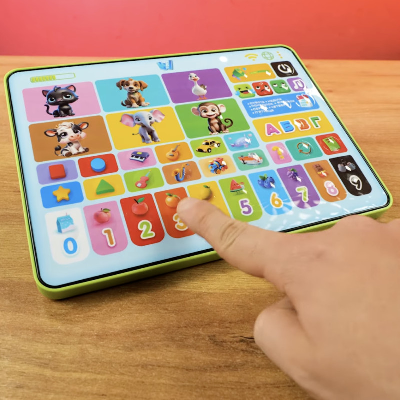 Дитячий планшет Грай та вчися WToys укр мова абетка цифри казки пісні вірші кольори факти про тварин розваги (30391)