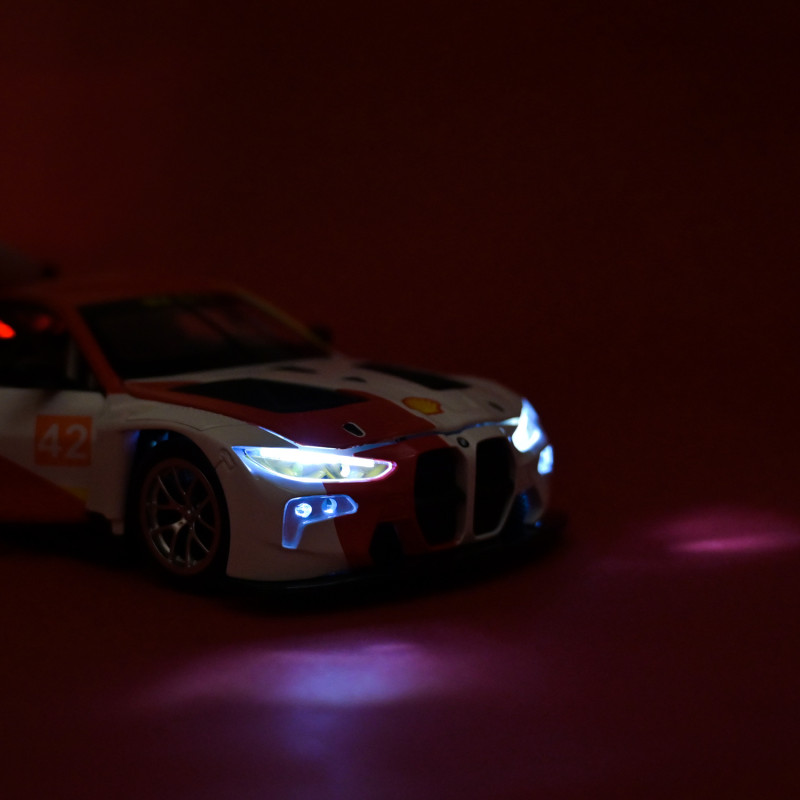 Машинка металева BMW M4 GT3 Автопром 1:24 біла світло звук відкр двері капот 20,5*8,5*5 см (661277E)