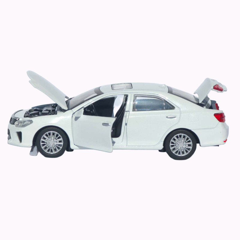 Машинка металева Toyota Camry "AutoExpert" Тойота білий звук світло 15*4*6 см (LF-79509)