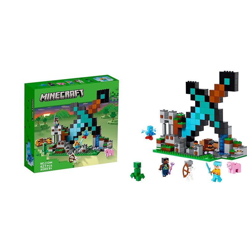 Конструктор Форпост із мечем Minecraft Майнкрафт 427 дет (31244)