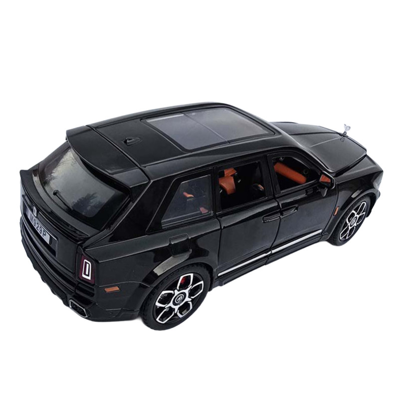 Машинка металева Rolls-Royce Cullinan 1:24 ролс ройс чорний світло звук 22*9*7,5см (RS-81720)