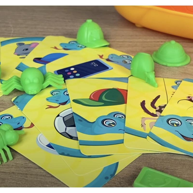 Настільна дитяча гра Зміїна пастка 4FUN Game Club, ігрова платформа, 10 карток, 10 предметів, в кор 26*11*26см (38265)