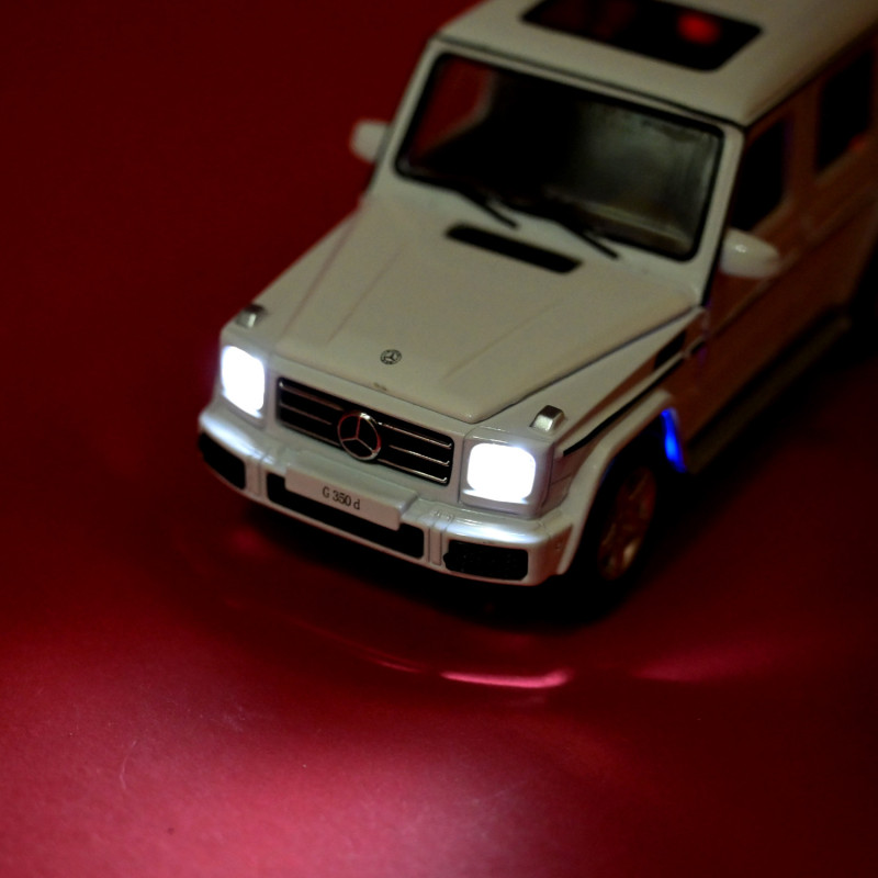 Іграшкова машинка металева «Mercedes-Benz G 350 d» Автопром Мерседес Гелендваген, білий, 14*6*5 см, (68436)