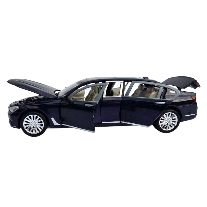 Машинка метал BMW 7 G11 БМВ лімузин синій 1:24 звук світло 20*5,5*6см (RS-61337)