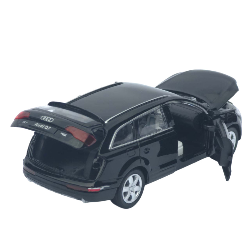Машина метал Audi Q7 Ауді чорна 1:32 інерція світло звук 16*6*5 см (68310)