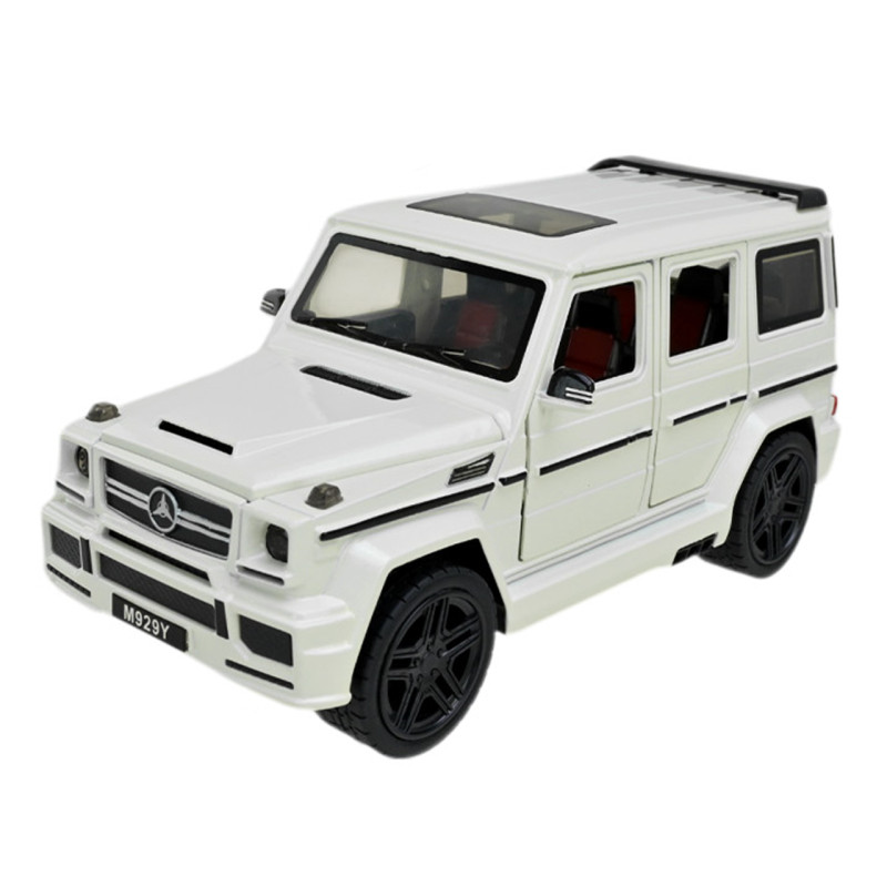 Машинка металл Mercedes-Benz G-Class Gelandewagen белая 1:24 звук свет открыв двери капот багажник (AP7717)