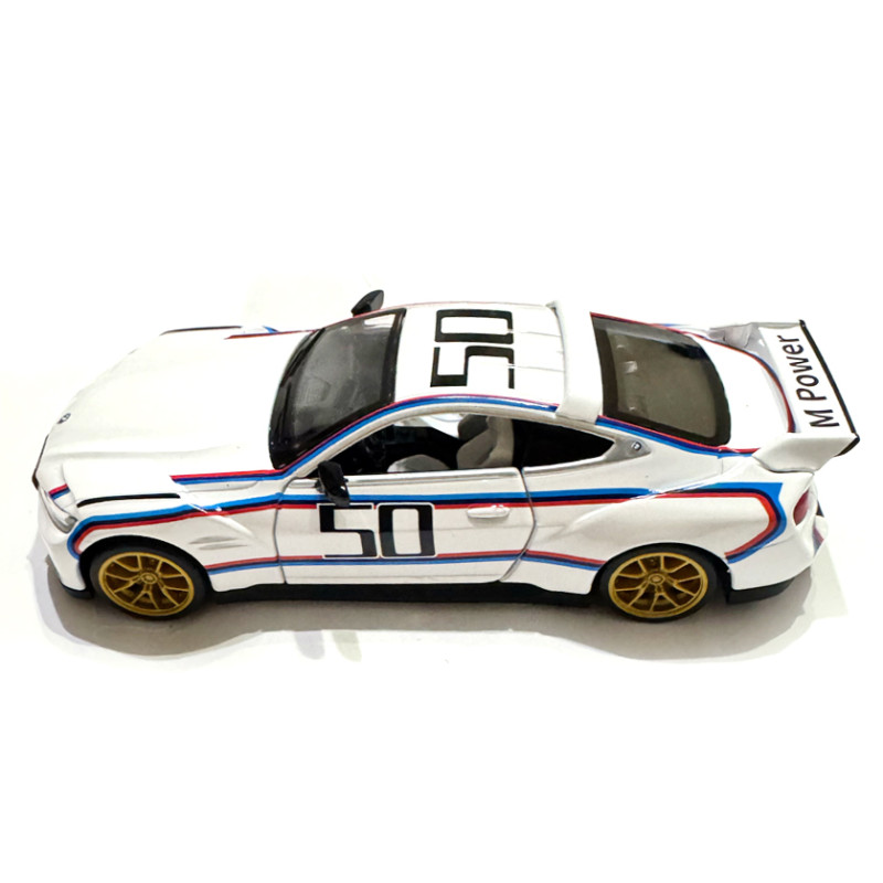 Машинка металева BMW 3.0 CSL БМВ біла 1:34 світло звук відкр двері 13*7*4см (68732А)