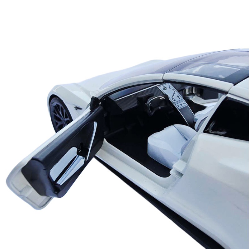 Машинка матал Tesla Roadster Тесла біла електро зарядка 1:24 звук світло 17*6,5*4,5см (RS-03612)