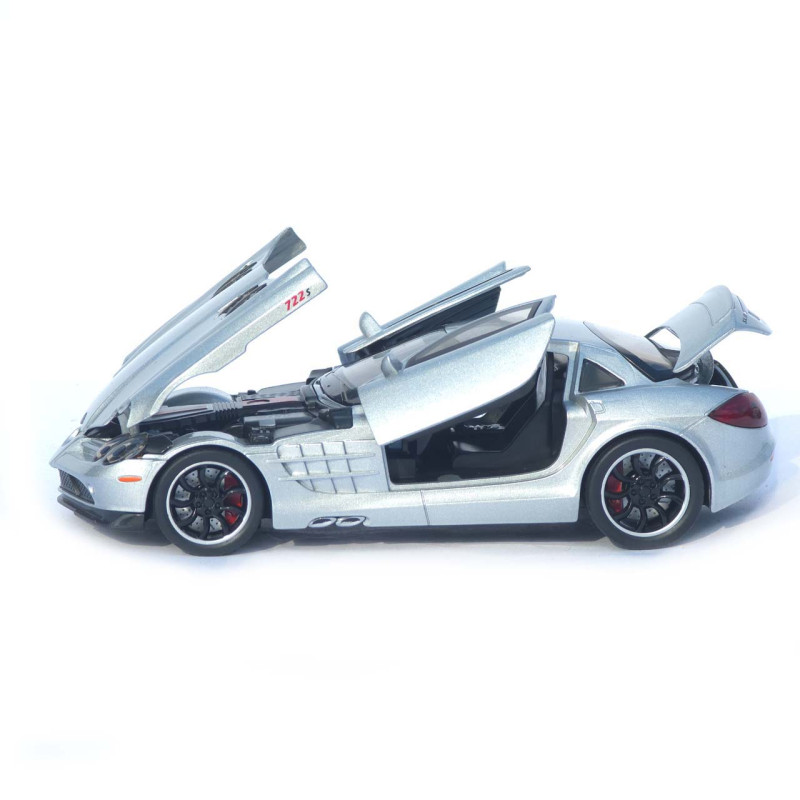 Машинка метал Mercedes-Benz SLR McLaren срібляста 1:32 світло звук відч двері капот багаж (TK-31160)