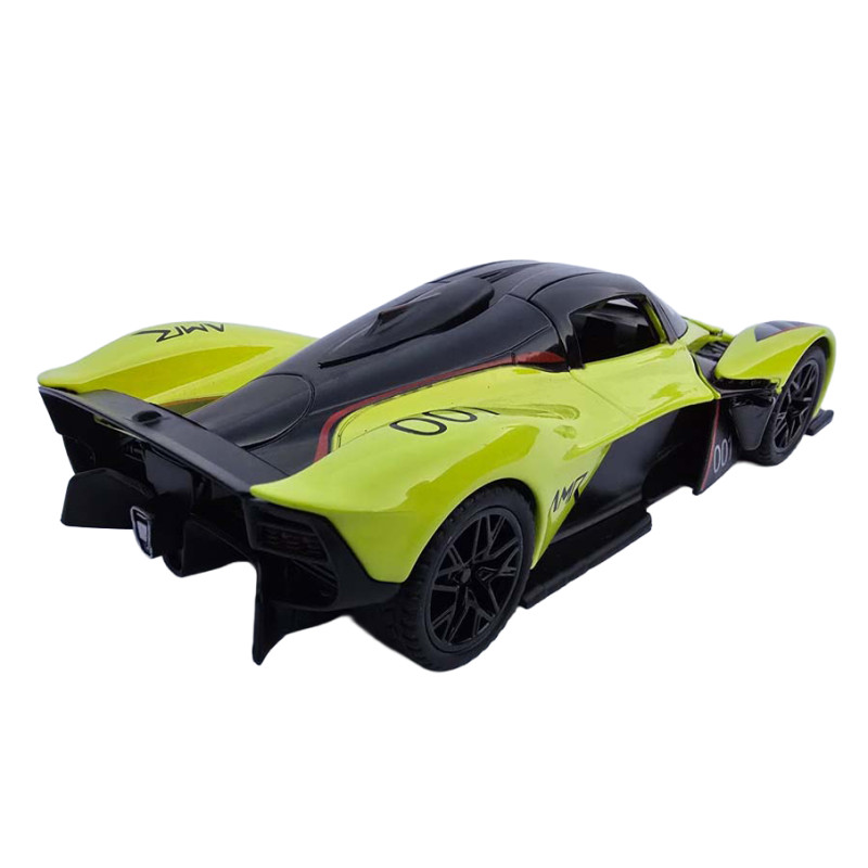 Машинка метал Aston Martin Valkyrie Астон Мартін зелена 1:32 світло звук 16*7,5*4см (31614)