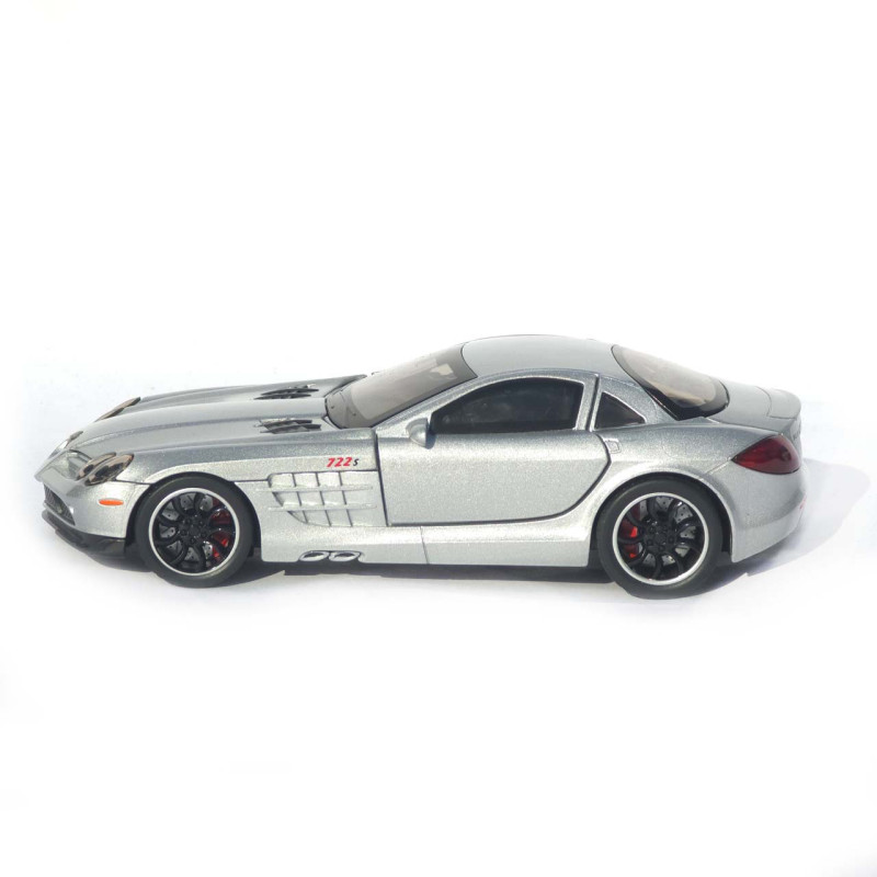Машинка метал Mercedes-Benz SLR McLaren срібляста 1:32 світло звук відч двері капот багаж (TK-31160)